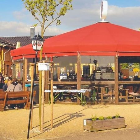 Sonnige Etagen-Wohnung, Alleinige Nutzung, Wasserbett Neunkirchen  Exterior foto